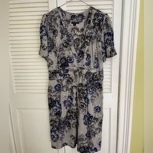 Banana republic cap sleeve dress size 14